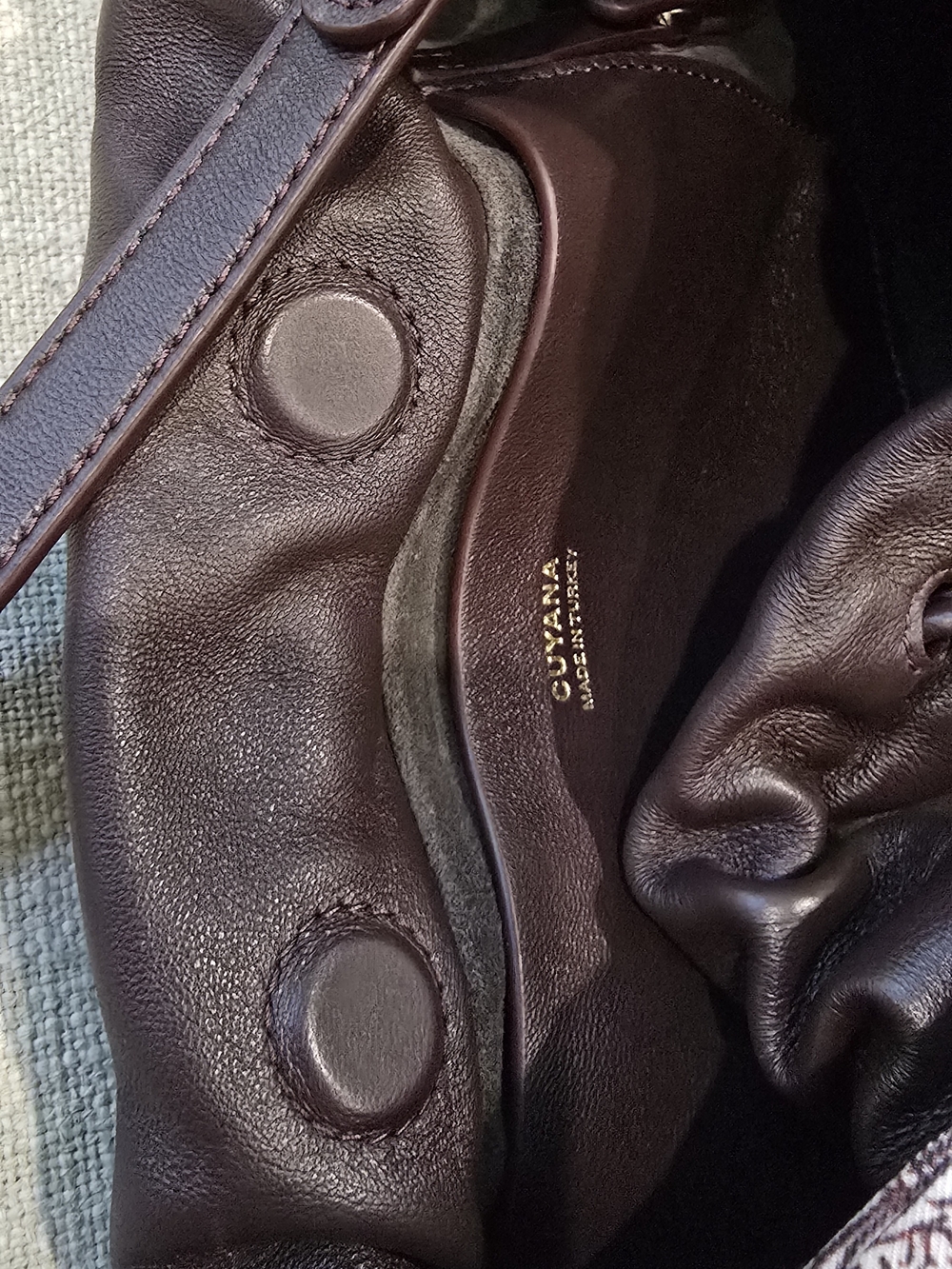 🌟 Cuyana Dia Lambskin Bag in Plum - Drawstring Shoulder Bag - Picture 12 of 15